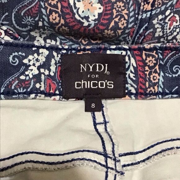 NYDJ for Chico’s Multicolor Paisley Skinny LiftXTuck Jeans 8 - Picture 5 of 7